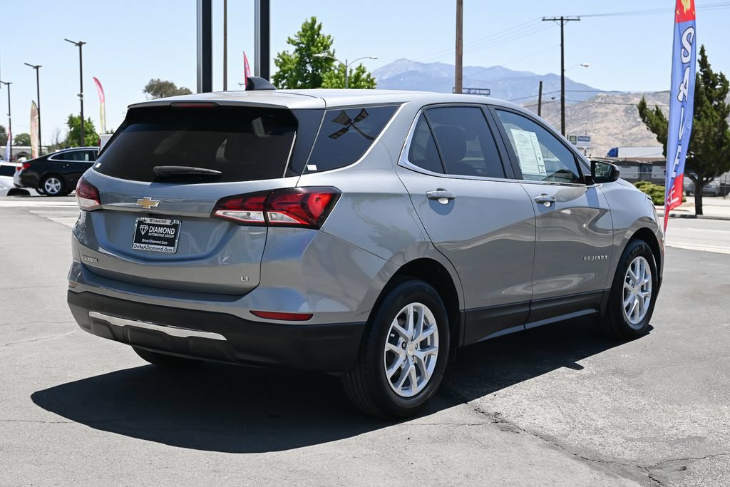 Used 2024 Chevrolet Equinox LT FWD image 5