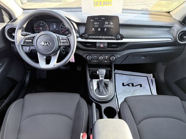 Used 2021 Kia Forte LXS FWD image 8
