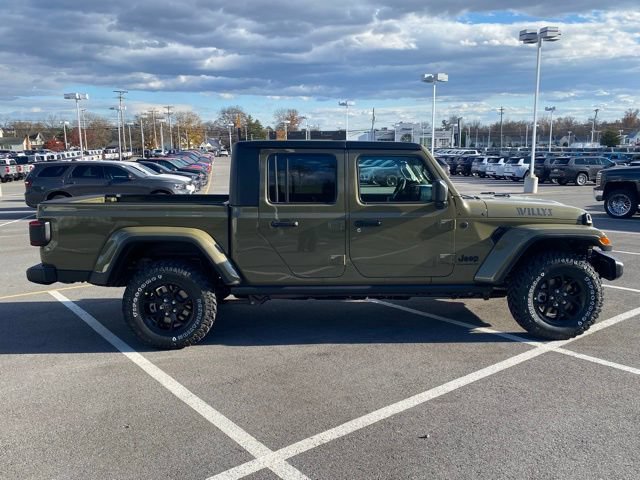 New 2026 Jeep Gladiator Sport AWD/4WD image 9