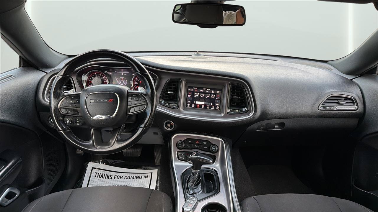 Used 2022 Dodge Challenger GT AWD/4WD image 20
