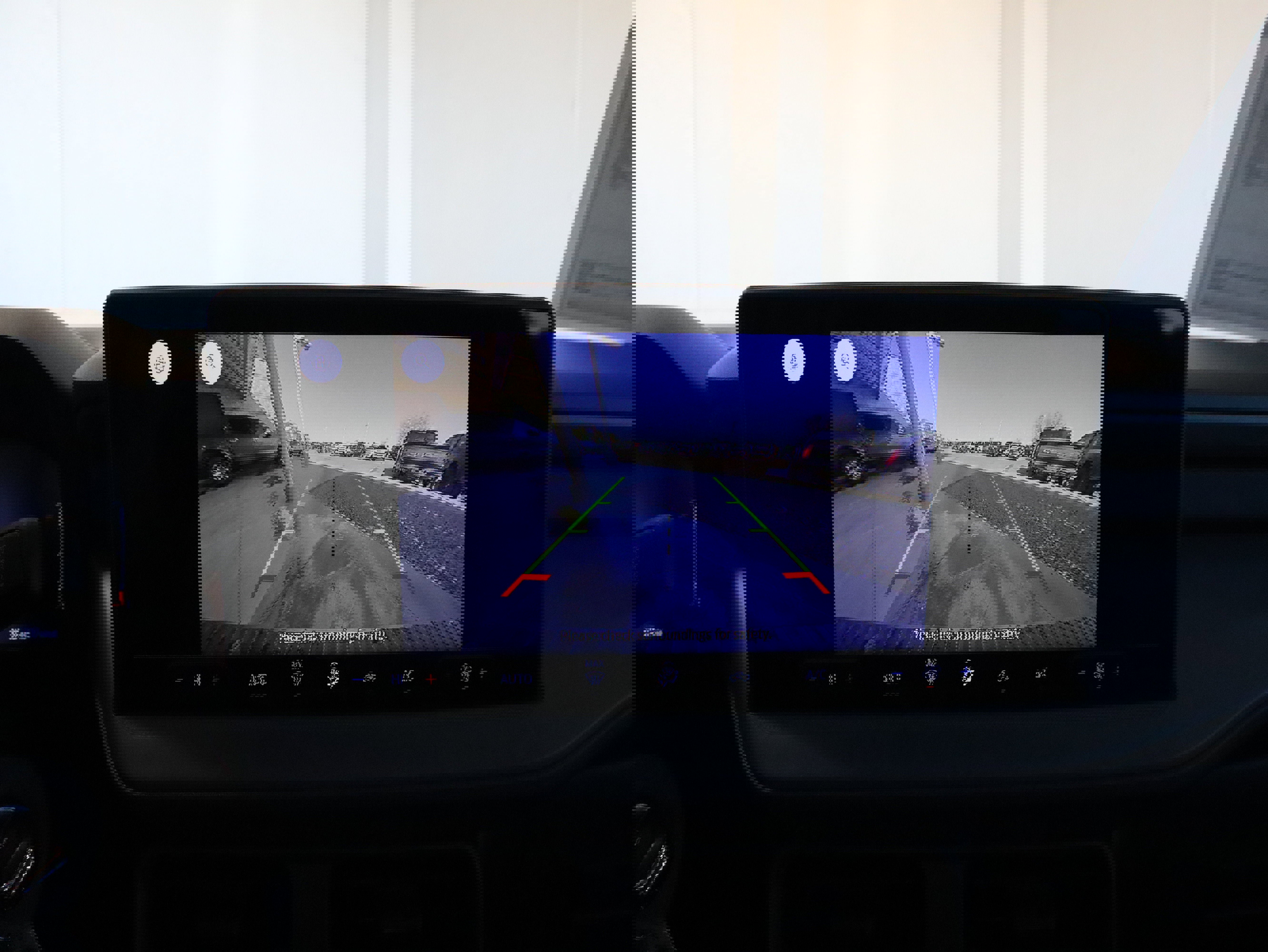 Used 2025 Ford Maverick XL w/ Equipment Group 102A image 29