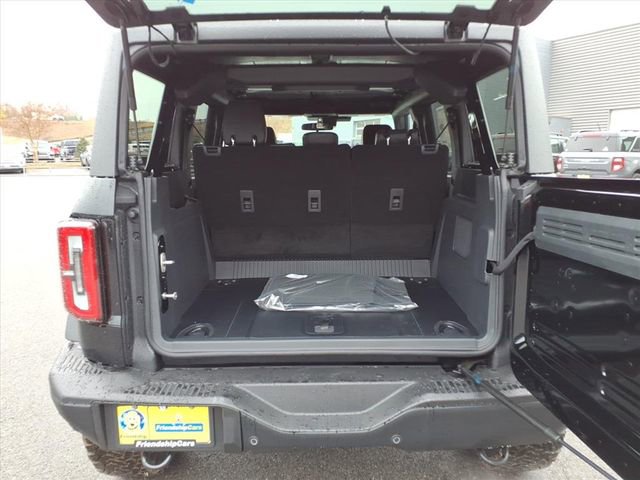 New 2025 Ford Bronco Badlands image 10