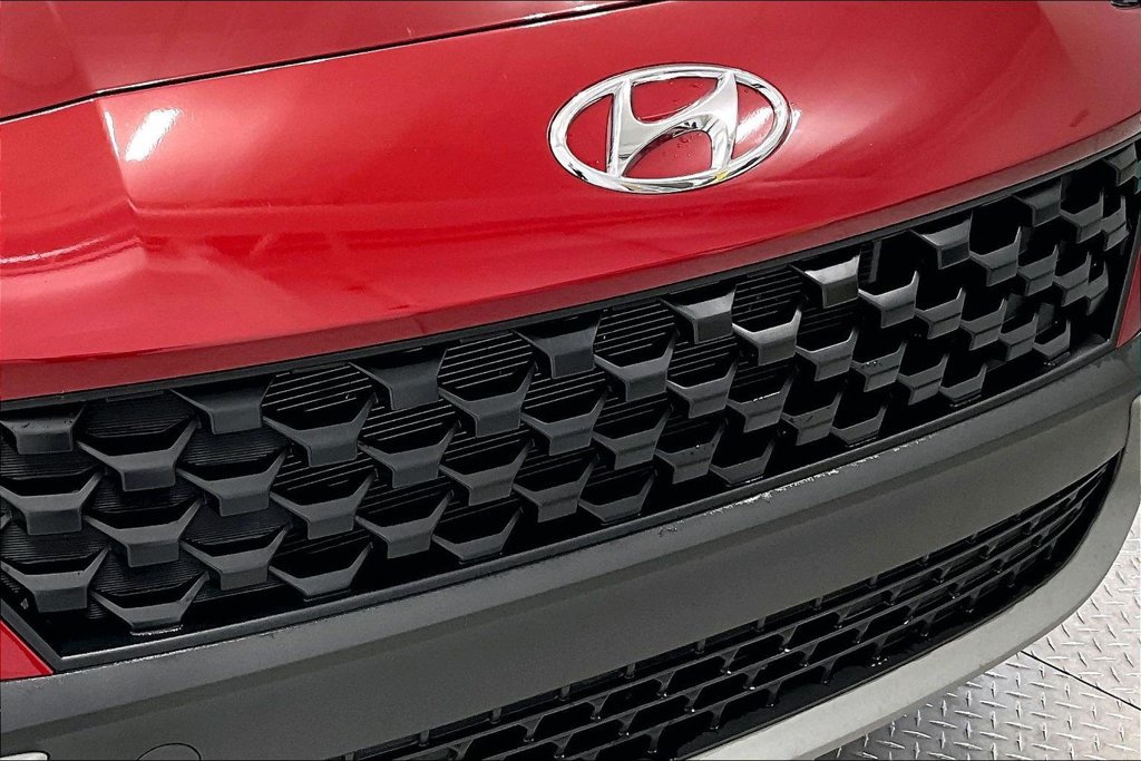 Used 2023 Hyundai Kona SEL w/ Cargo Package AWD/4WD image 29