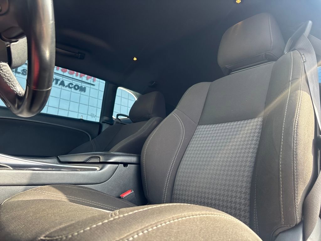 Used 2020 Dodge Challenger SXT image 7