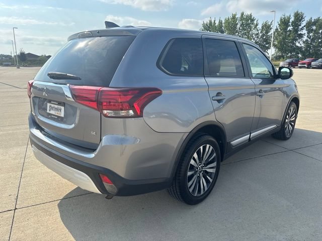 Used 2020 Mitsubishi Outlander SE FWD image 6