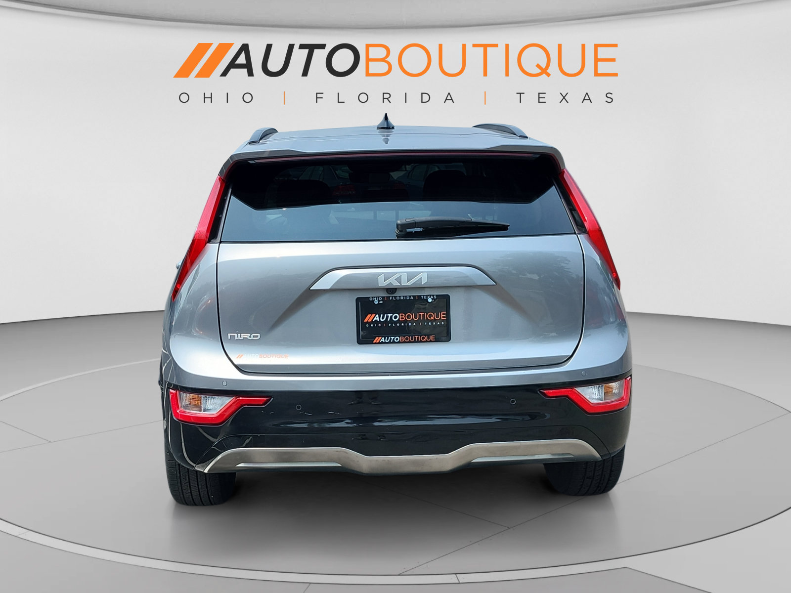 Used 2023 Kia Niro Wind w/ Wind Preserve Package FWD image 4