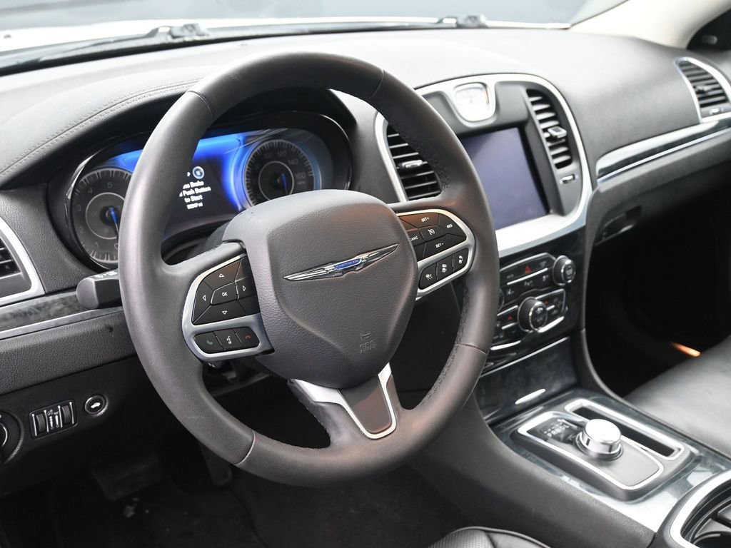 Used 2023 Chrysler 300 Touring L w/ Popular Equipment Group image 24