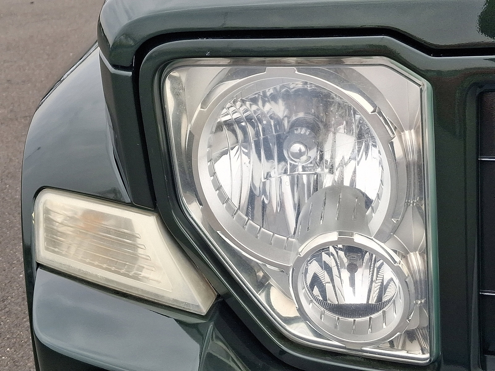 Used 2010 Jeep Liberty Sport w/ Popular Equipment Group image 9