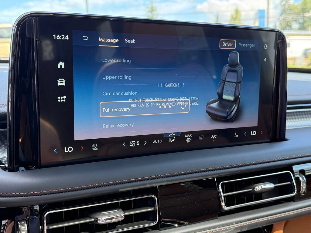New 2026 Lincoln Aviator Black Label w/ Dynamic Handling Package AWD/4WD image 15