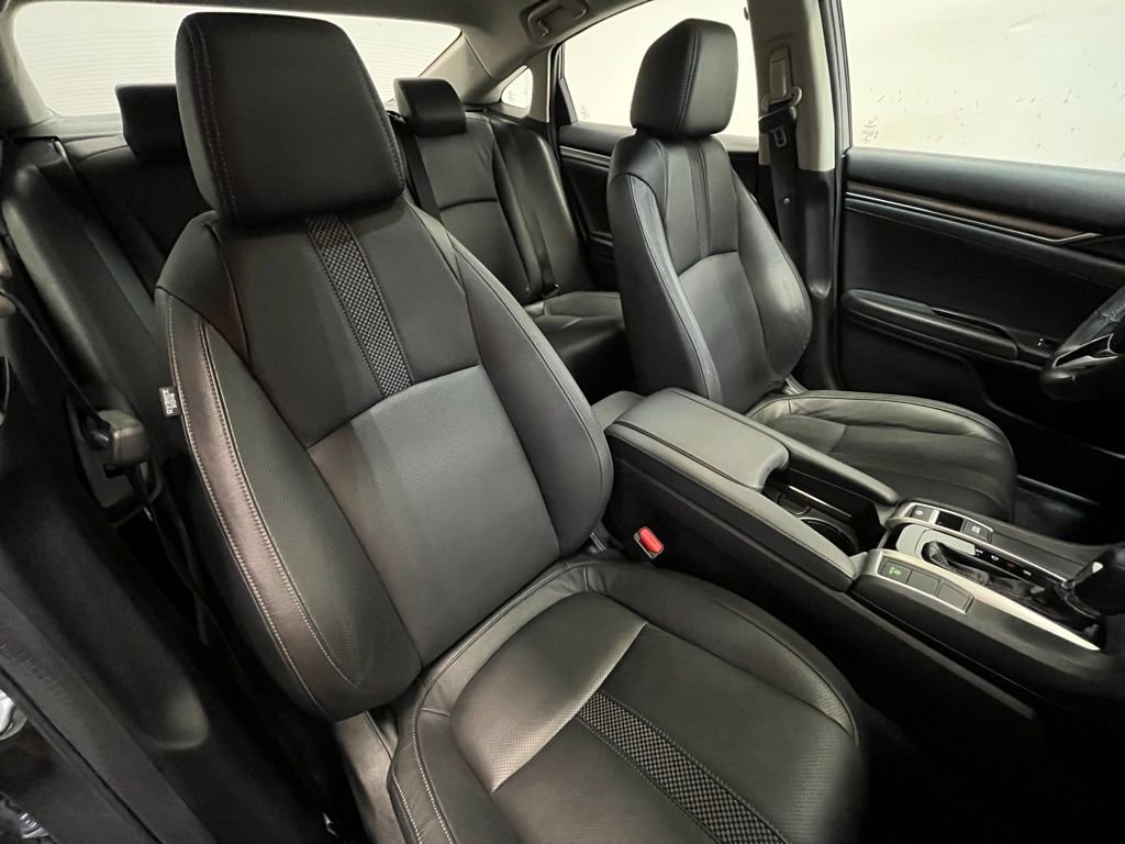 Used 2021 Honda Civic Touring image 12