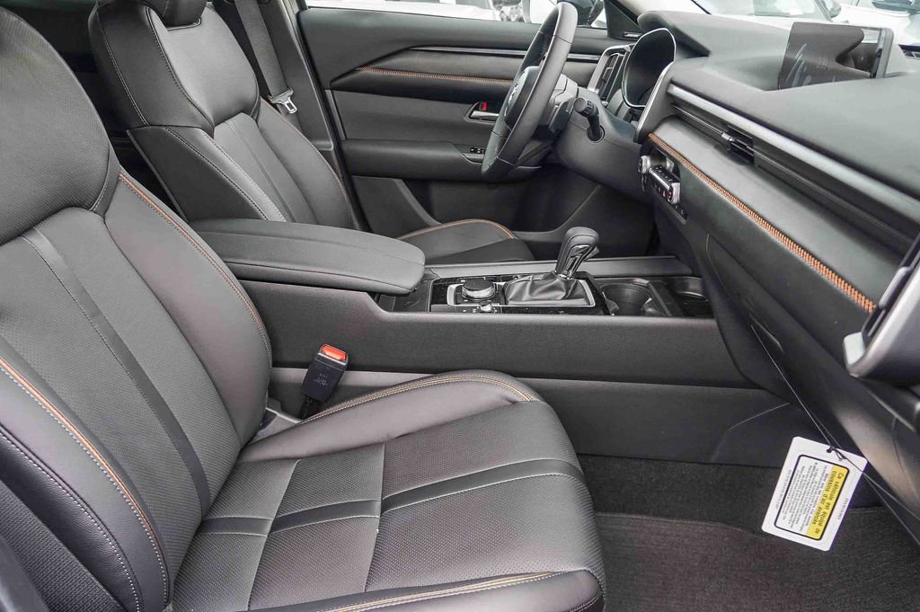 New 2026 MAZDA CX-50 AWD 2.5 S w/ Cargo Package image 19