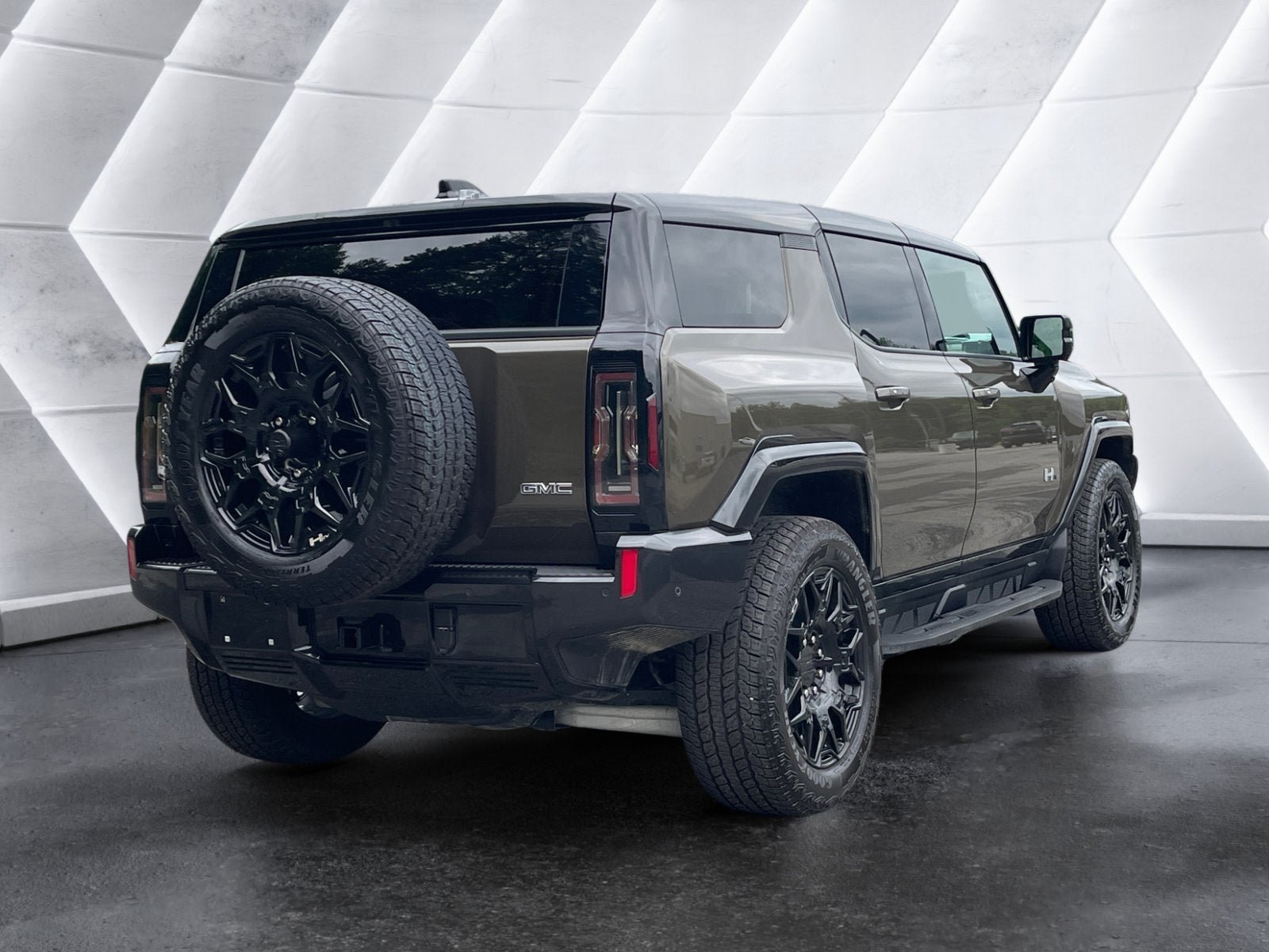 Used 2026 GMC Hummer EV SUV AWD/4WD image 23