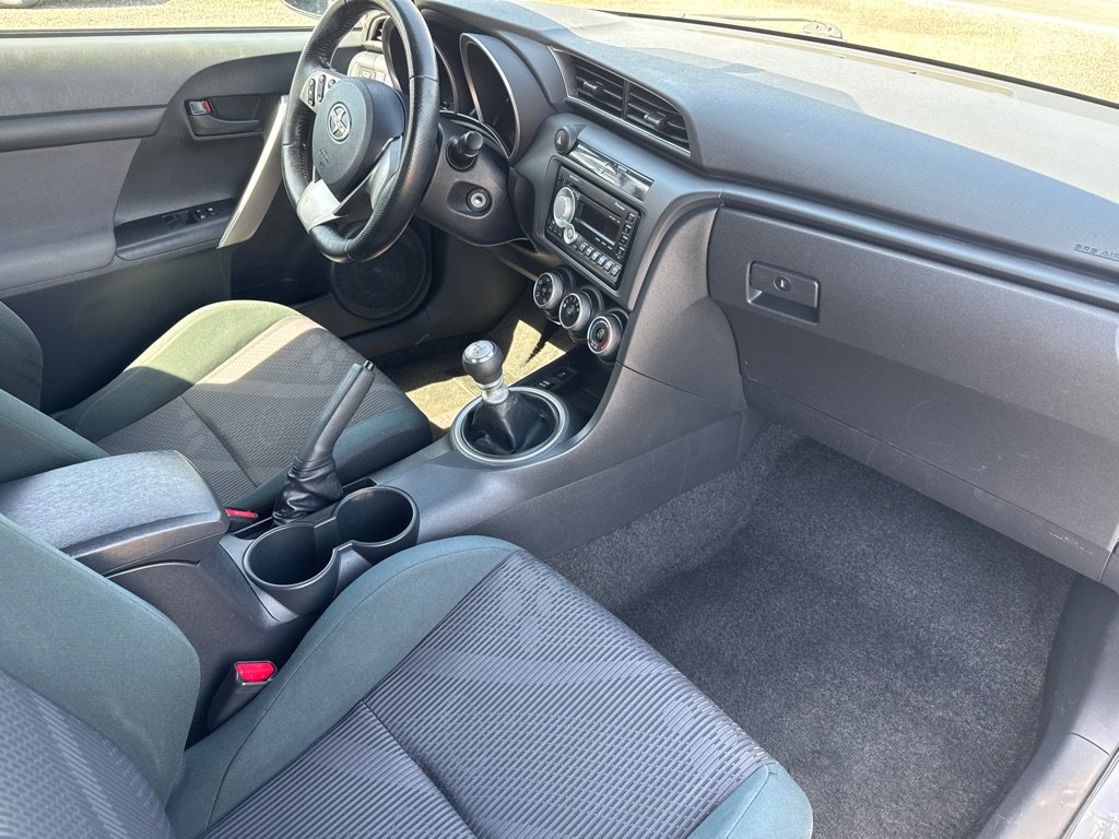 Used 2011 Scion tC TC image 20
