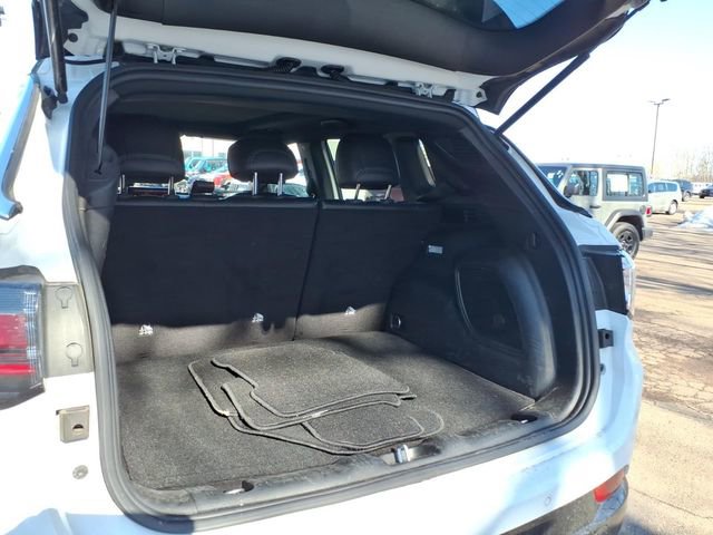 Used 2025 Jeep Compass Limited w/ Elite Group image 14