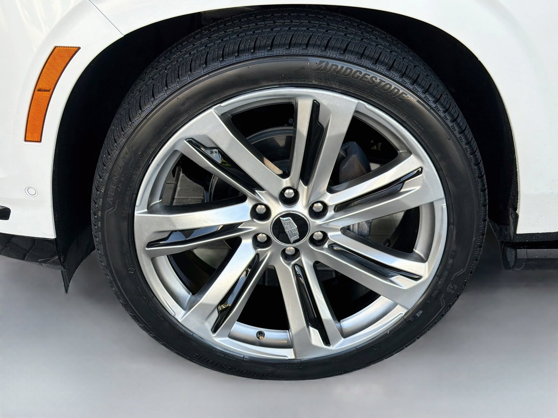 Used 2025 Cadillac Escalade ESV Sport Platinum AWD/4WD image 42