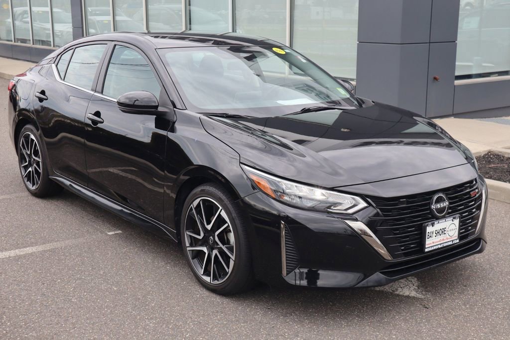 Certified 2024 Nissan Sentra SR image 3