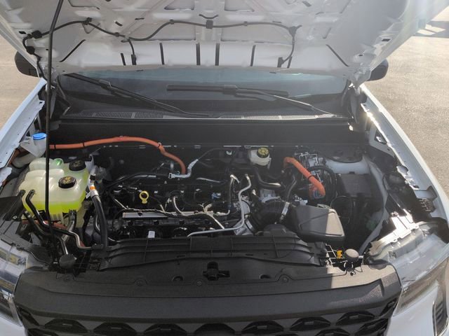 Used 2025 Ford Maverick XL image 26