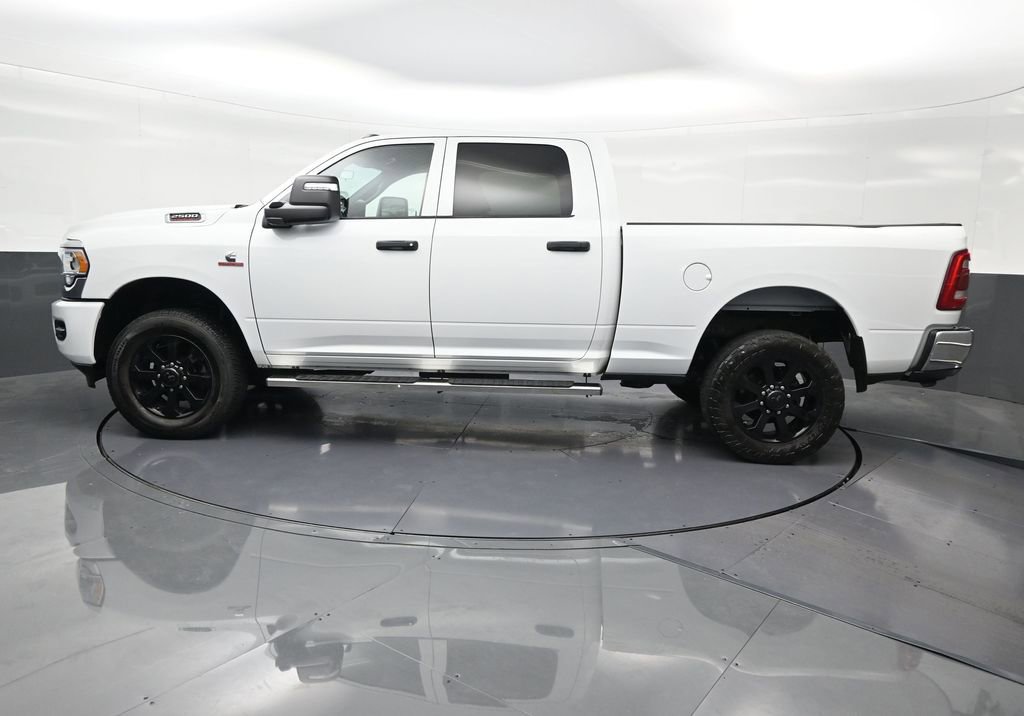 Used 2024 RAM 2500 Tradesman w/ Chrome Appearance Group AWD/4WD image 2