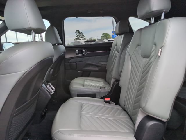 Used 2024 Kia Sorento SX Prestige w/ Sage Leather Package image 29