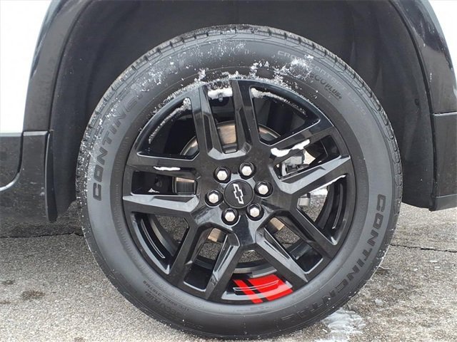 Used 2023 Chevrolet Traverse Premier w/ Redline Edition image 11