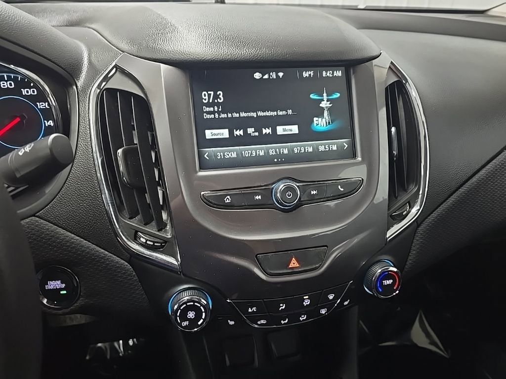 Used 2018 Chevrolet Cruze LT w/ Convenience Package image 24