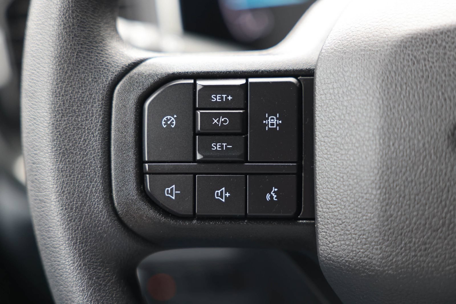 Used 2022 Ford F150 XL w/ STX Black Appearance Package AWD/4WD image 15