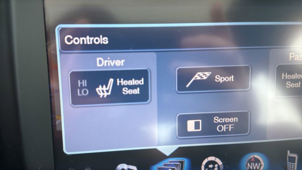 Used 2014 Chrysler 300 S AWD/4WD image 21