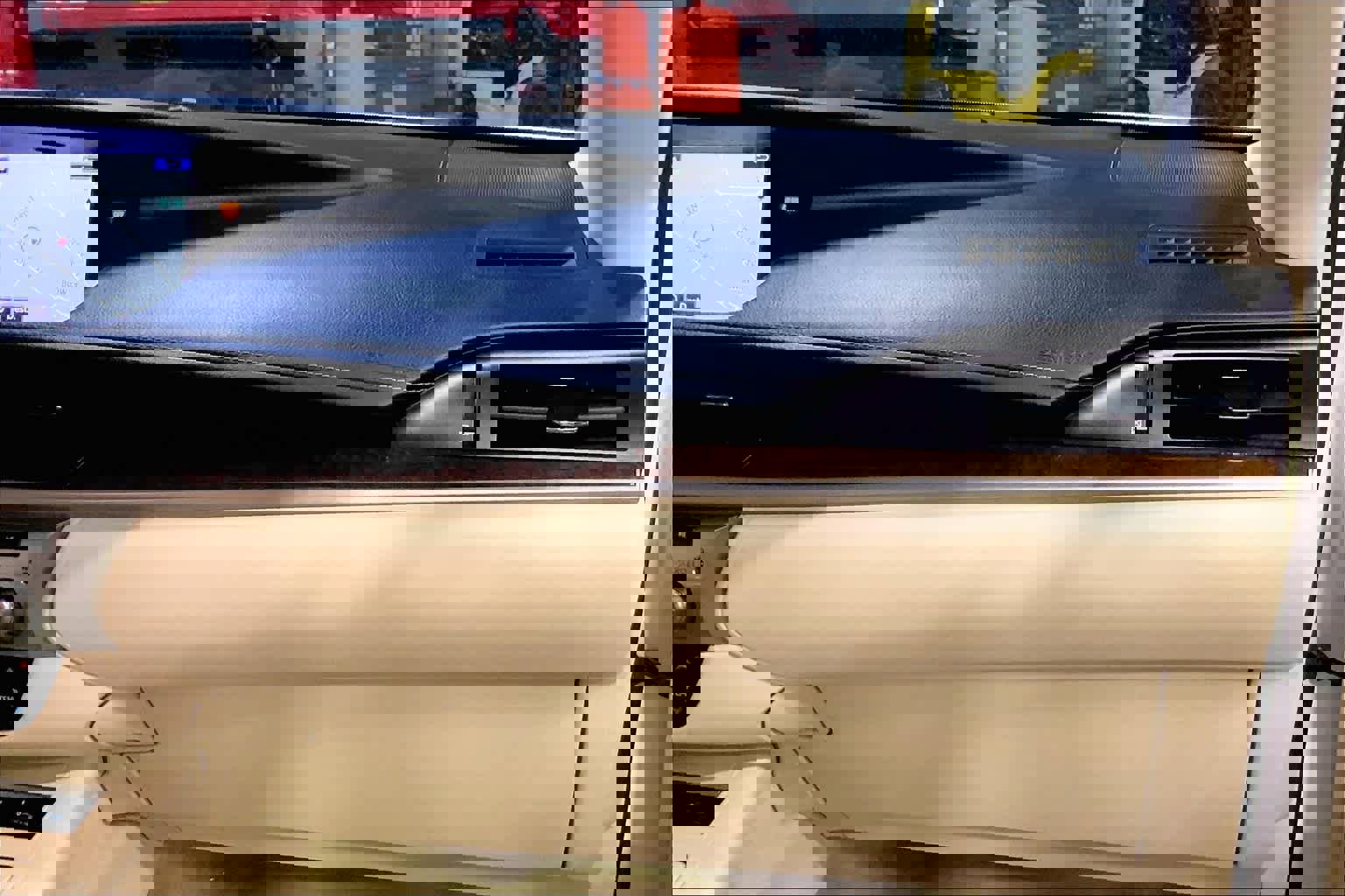 Used 2015 Lexus ES 350 image 18