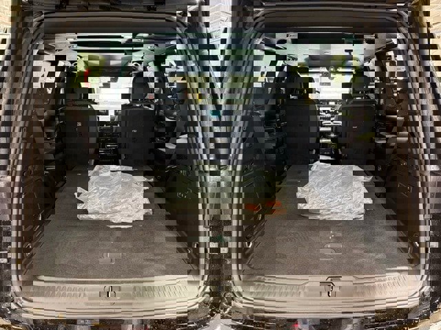 New 2025 Jeep Wagoneer Series III w/ Premium Group I image 30