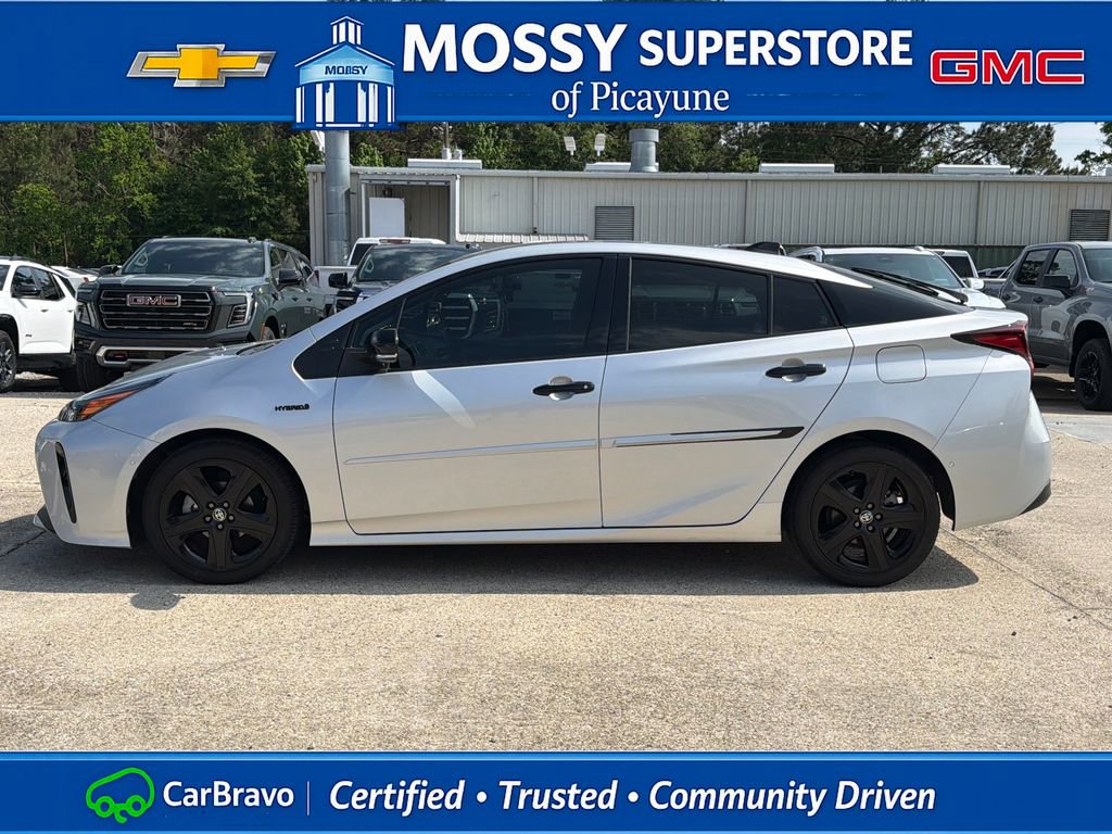 Used 2022 Toyota Prius FWD video 3
