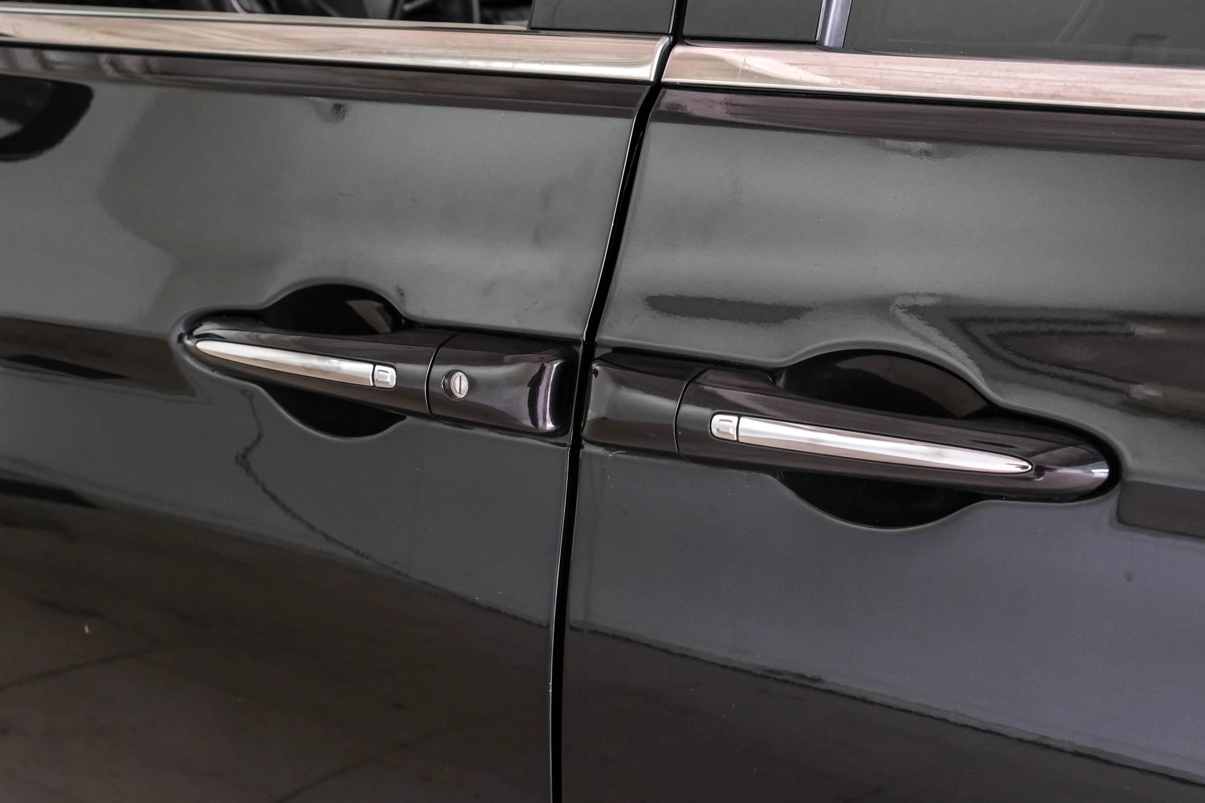 Used 2022 Chrysler Pacifica Limited FWD image 32
