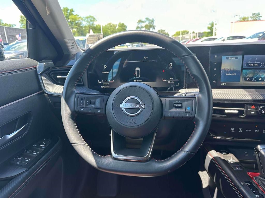 Used 2025 Nissan Kicks SR w/ Interior Electronics Package AWD/4WD image 14