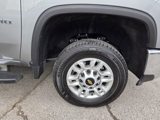 Used 2025 Chevrolet Silverado 2500 LT w/ Convenience Package image 4