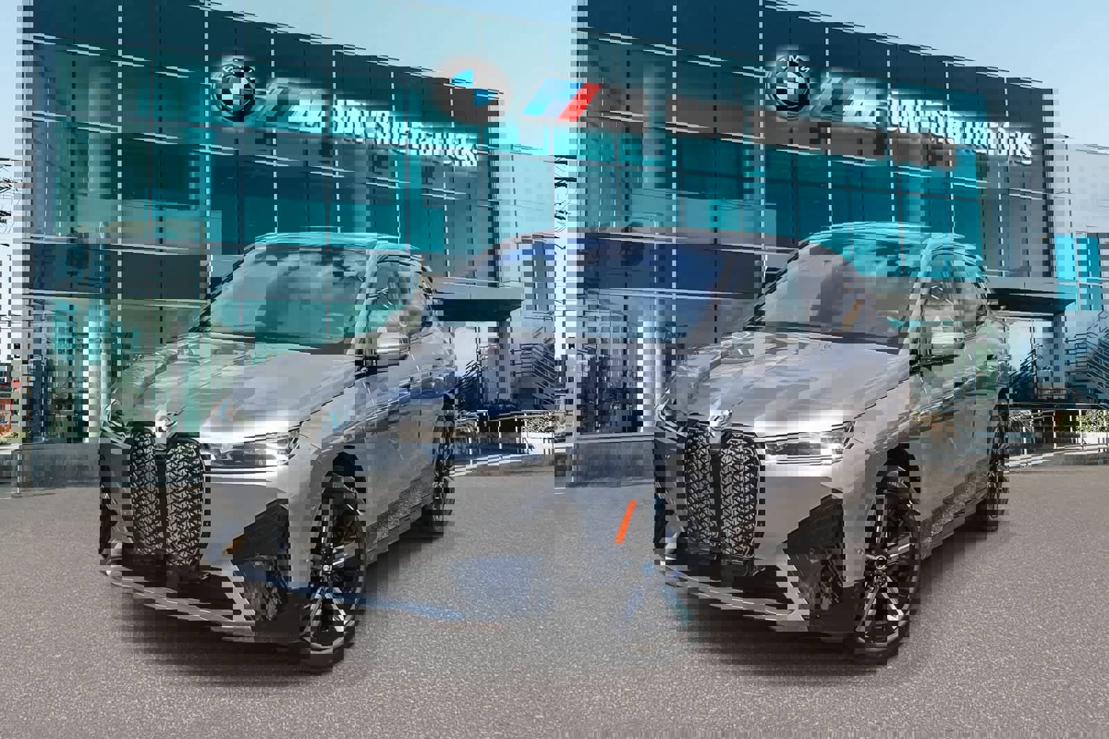 Certified 2023 BMW iX xDrive50 w/ Sport Package image 2