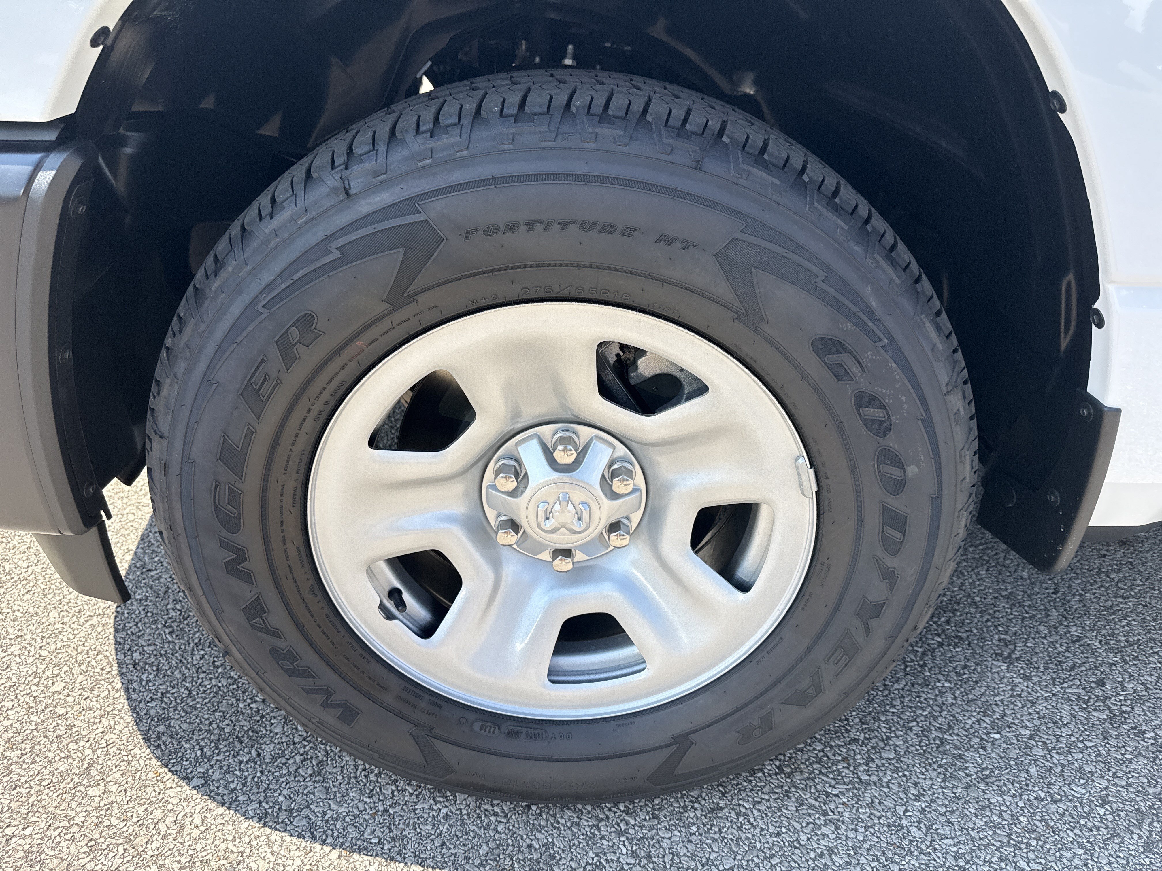 New 2026 RAM 1500 Tradesman AWD/4WD image 12
