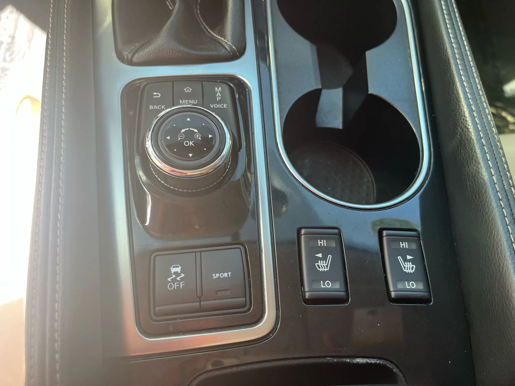Used 2019 Nissan Maxima 3.5 SL w/ Floor Mat Group FWD image 25