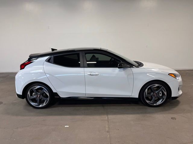 Used 2020 Hyundai Veloster Turbo Ultimate image 2