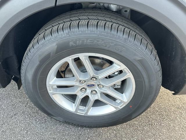 New 2026 Ford Explorer Active image 16