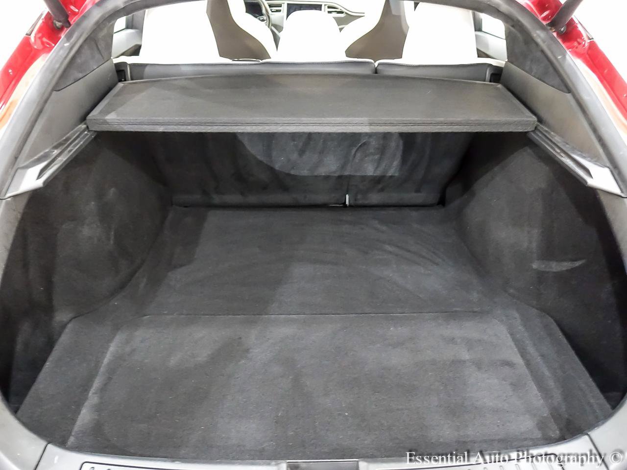 Used 2018 Tesla Model S 100D image 31