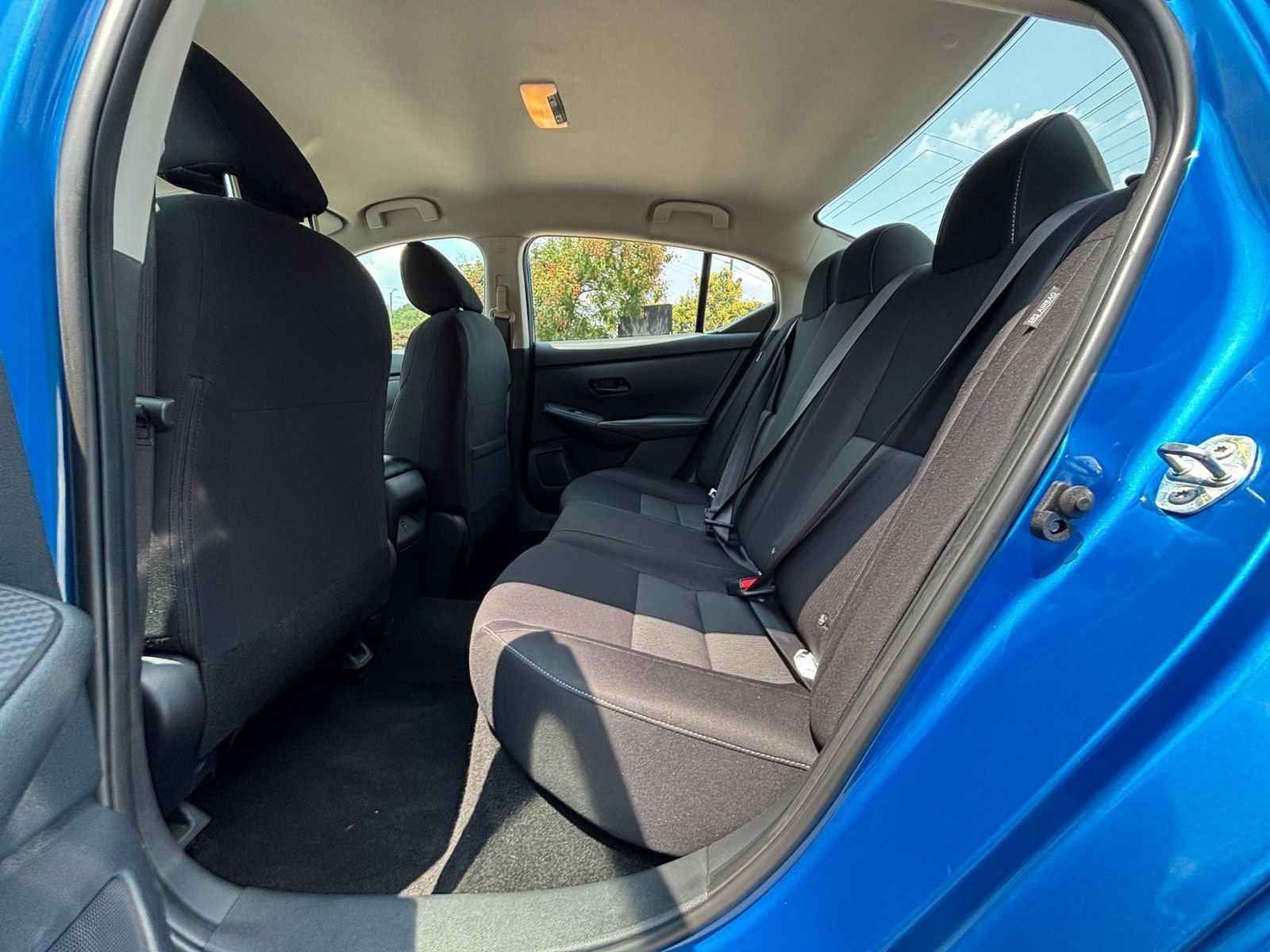 Used 2025 Nissan Sentra SV FWD image 21