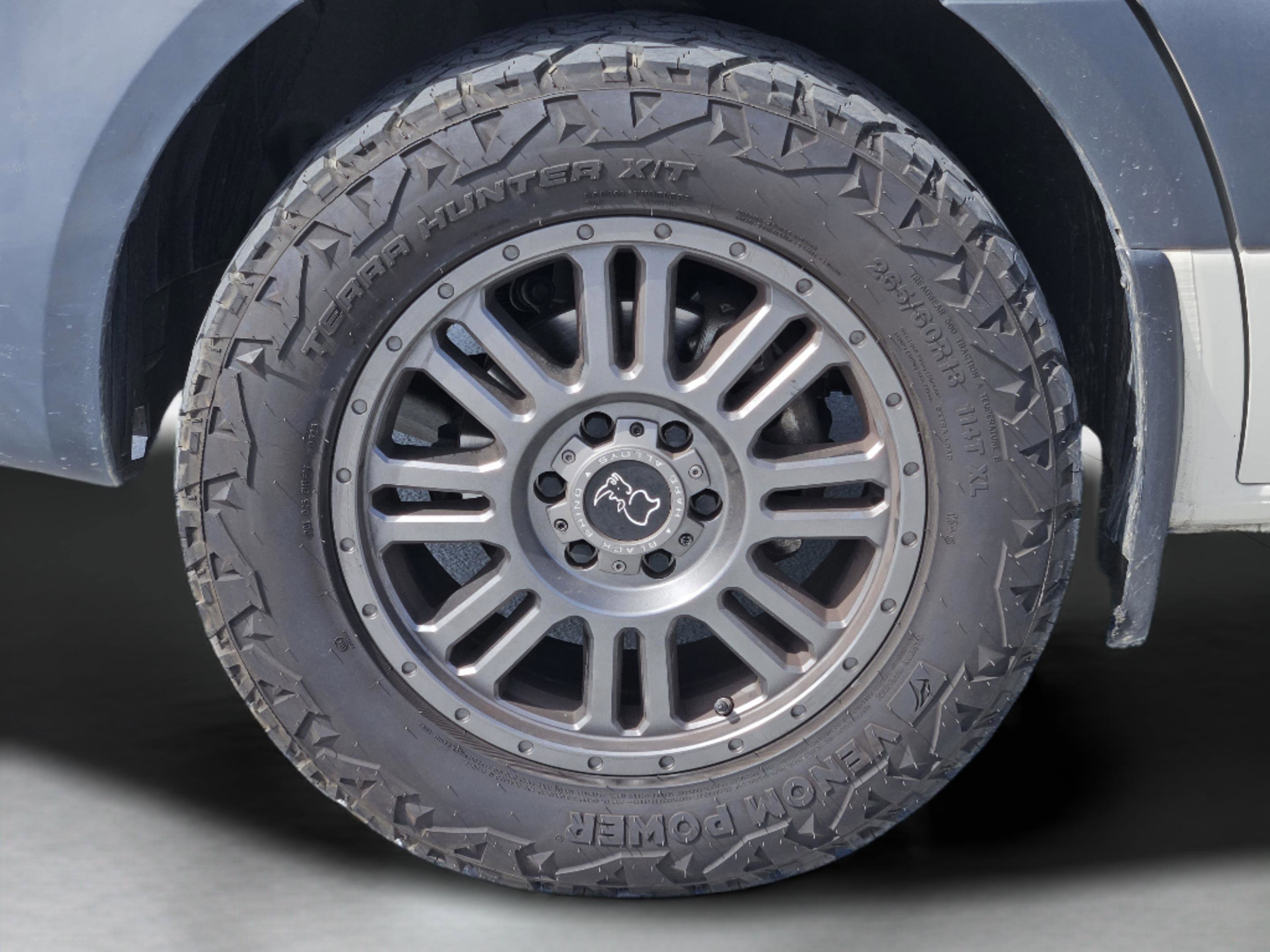 Used 2023 Mercedes-Benz Sprinter 144 Cargo image 29