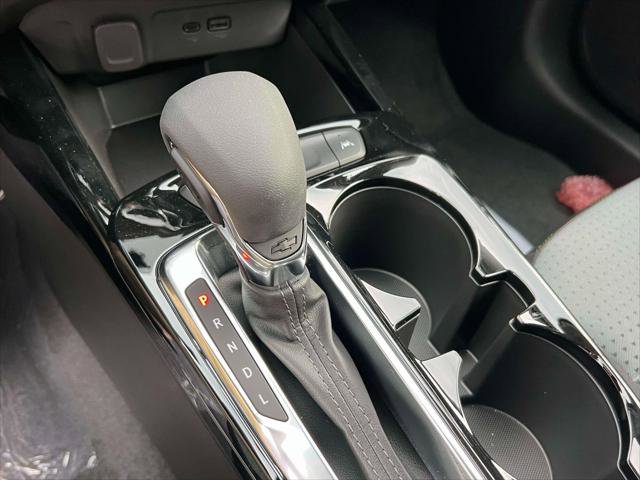 New 2025 Chevrolet Trax LT w/ Driver Confidence Package image 12