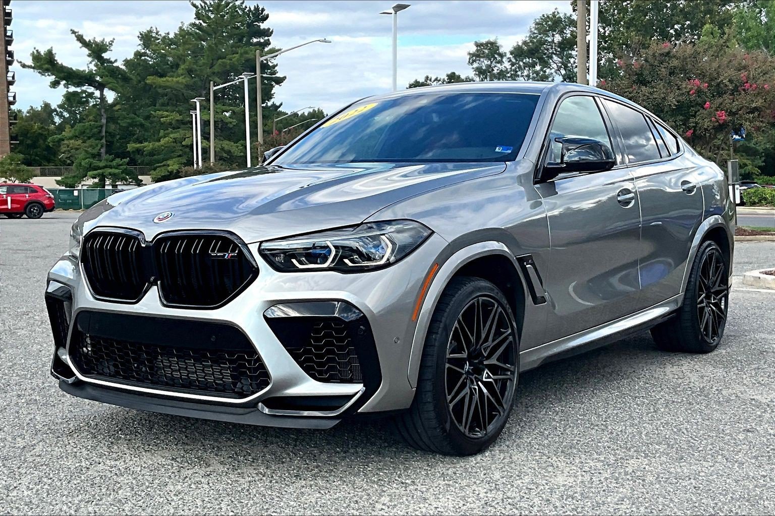 Used 2022 BMW X6 M w/ Competition Package AWD/4WD video 1