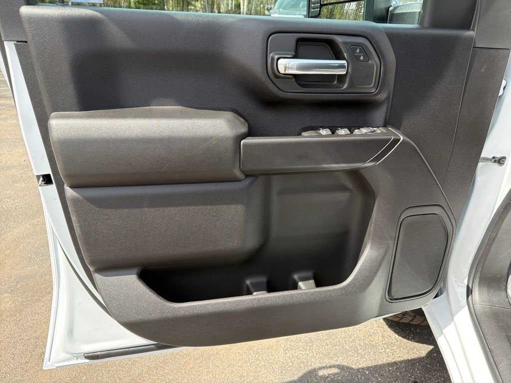 New 2026 GMC Sierra 3500 Pro w/ Convenience Package AWD/4WD image 11