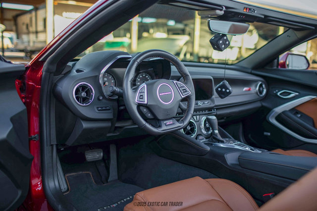 Used 2021 Chevrolet Camaro SS image 30