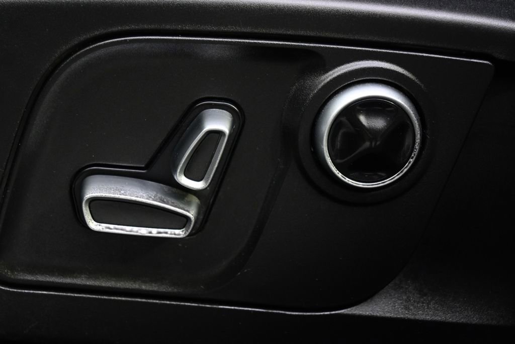 Used 2021 Maserati Levante GranSport image 14