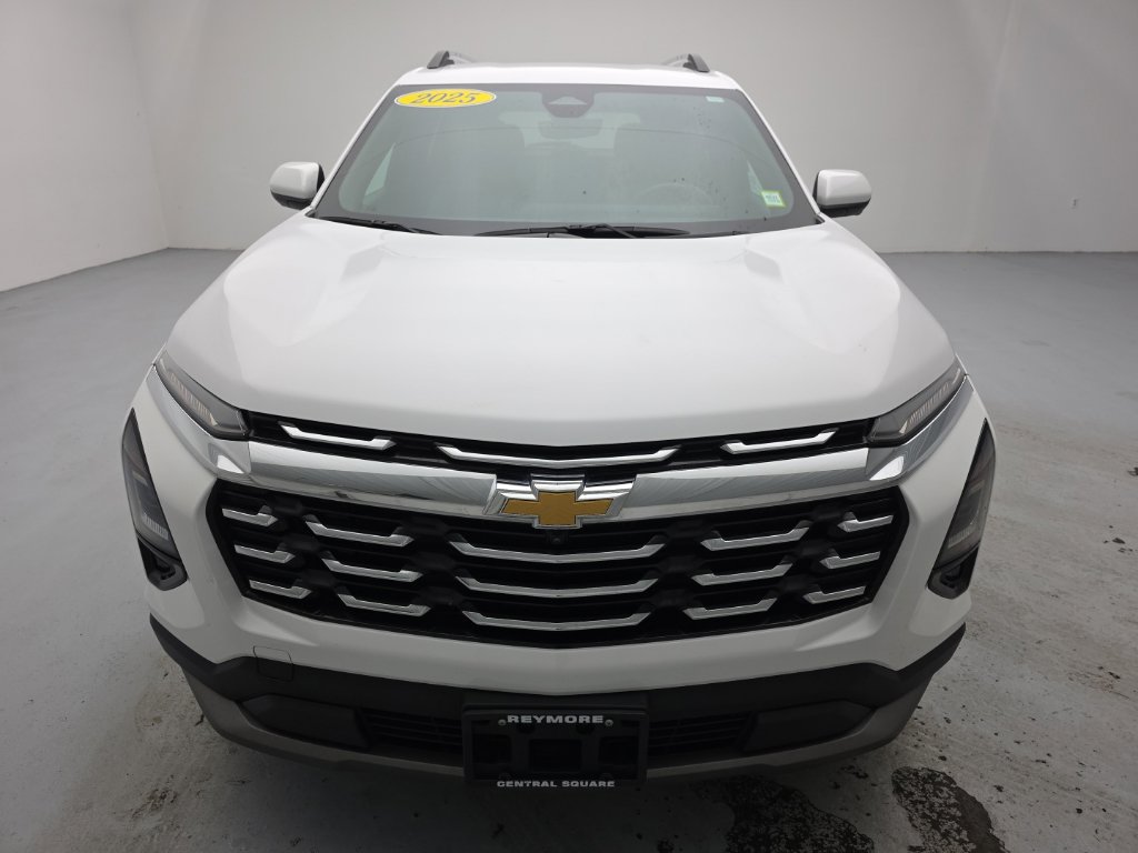 Used 2025 Chevrolet Equinox LT w/ Convenience Package II AWD/4WD image 5