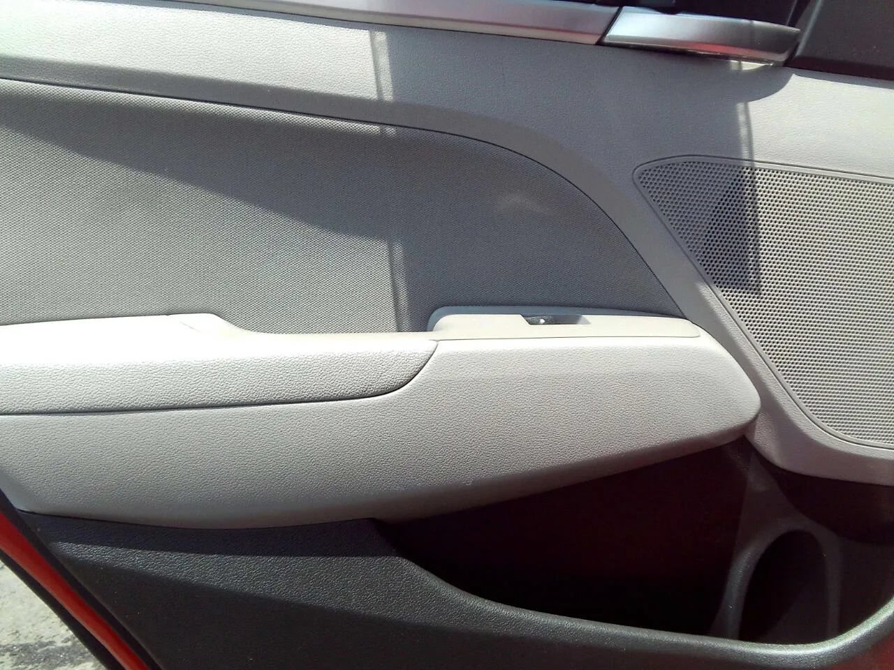 Used 2020 Hyundai Elantra SEL FWD image 18