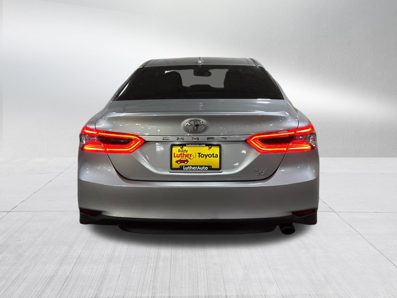 Used 2023 Toyota Camry XLE w/ Cold Weather Package AWD/4WD image 4