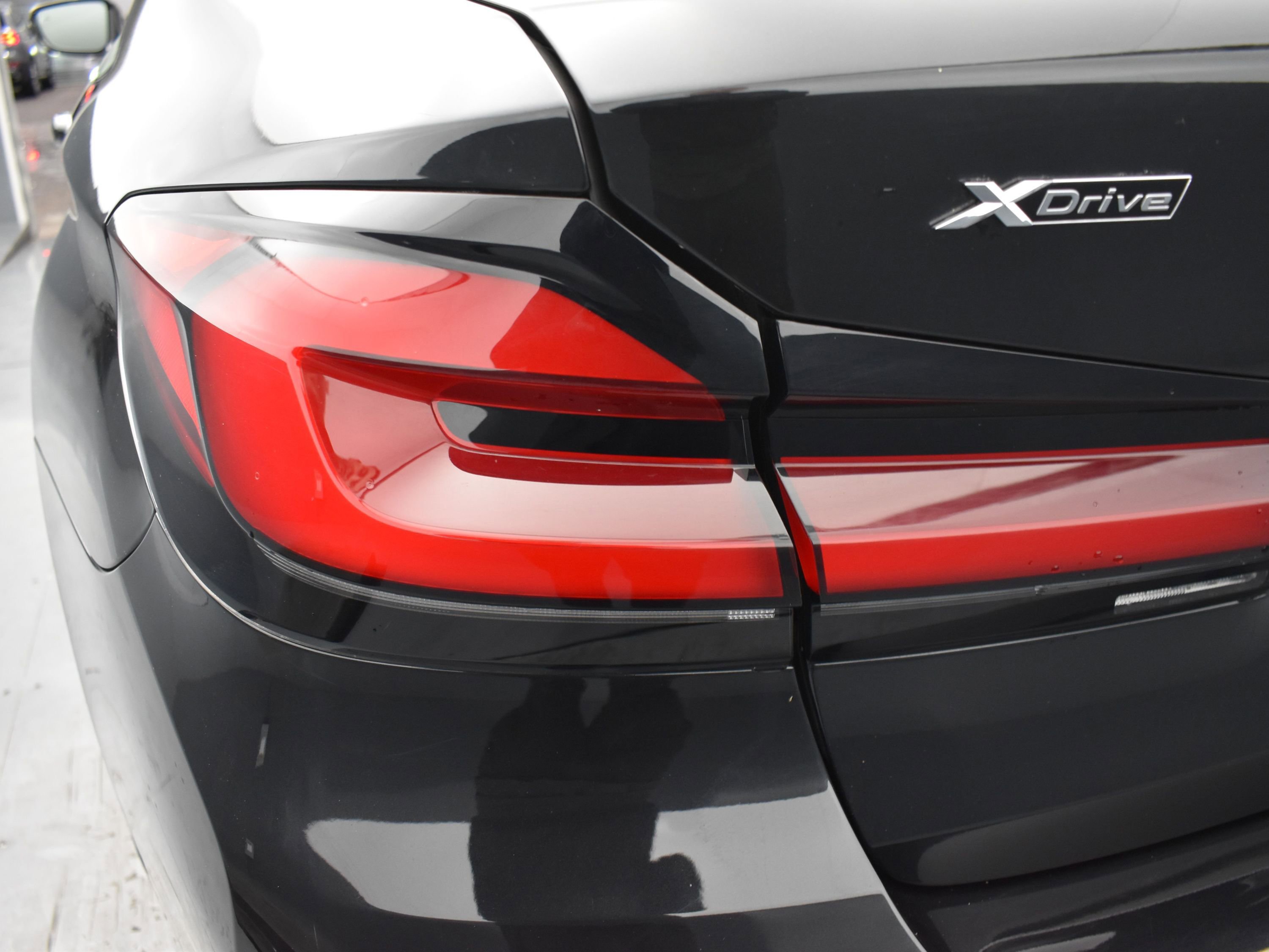 Used 2023 BMW 530i xDrive w/ Convenience Package image 7